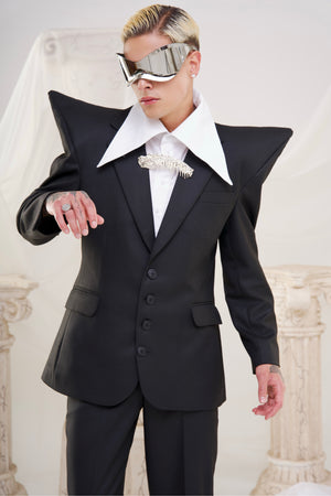 TRAJE VANGUARD